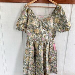 Ivy City Ever After Short Dress in Silver Sage BNWT Floral Easter Fancy Coquette